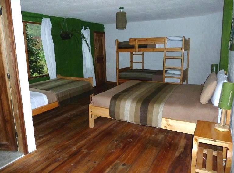 La Casa Verde Eco Guest House Baños Camera foto
